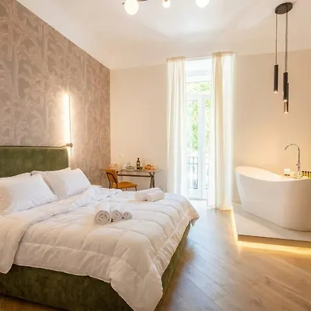 Savoia Station - Bubbles And Relax Apart-hotel Bari