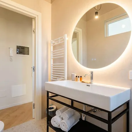 Savoia Station - Bubbles And Relax Apart-hotel Bari
